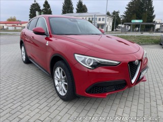 Alfa Romeo Stelvio 2,0 Turbo 280k Q4 AT8 4x4 2017