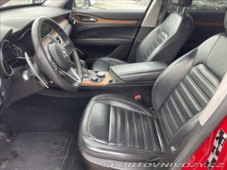 Alfa Romeo Stelvio 2,0 Turbo 280k Q4 AT8 4x4 2017