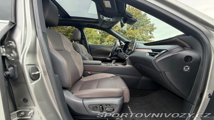 Lexus Ostatní modely RX 450h plus 450H+ 2,5 PHEV LUXURY PAN 2025