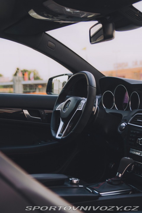 Mercedes-Benz C 63AMG BlackSeries 2012