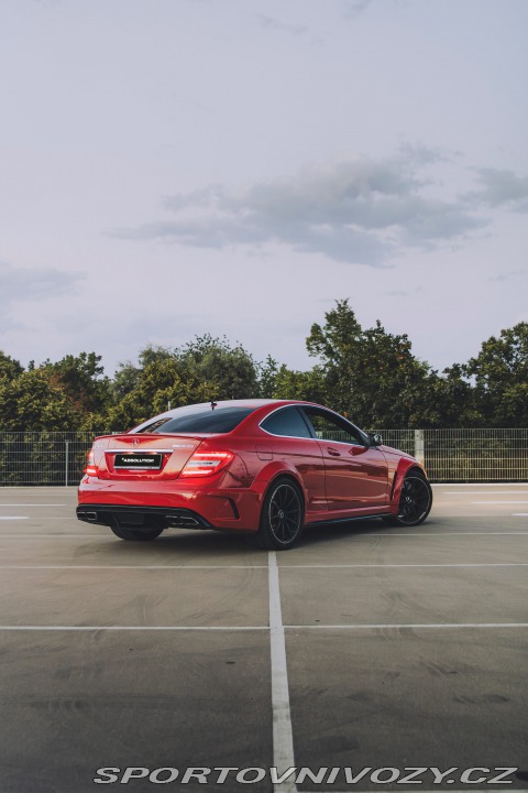 Mercedes-Benz C 63AMG BlackSeries 2012