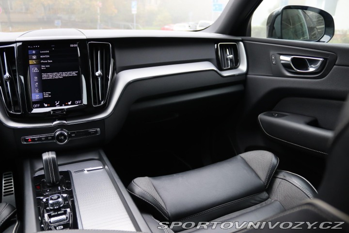 Volvo Ostatní modely XC60 VOLVO XC60 T8 TWIN ENGINE 2019