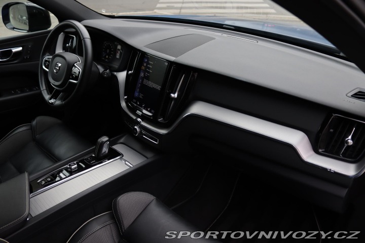 Volvo Ostatní modely XC60 VOLVO XC60 T8 TWIN ENGINE 2019