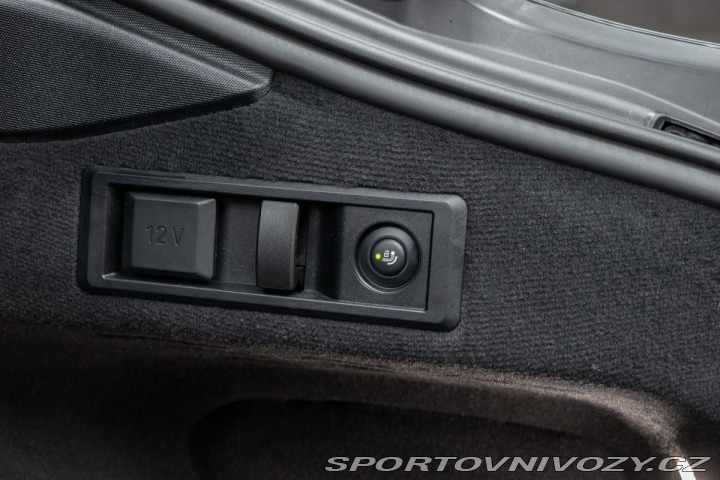BMW 4 420d xD ///M*ZÁRUKA*TAŽNÉ 2025