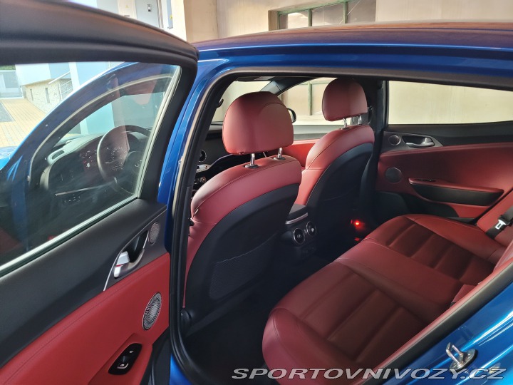 Kia Stinger GT 3.3 T-GDi 2019