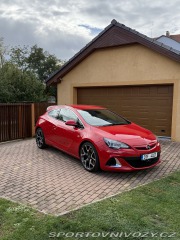 Opel Astra GTC OPC 2013