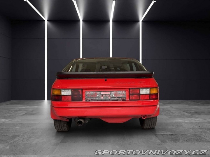 Porsche 924 Turbo 1976