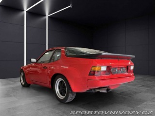 Porsche 924 Turbo 1976