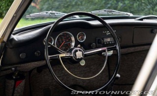 Volkswagen Karmann Ghia TC 145 1974