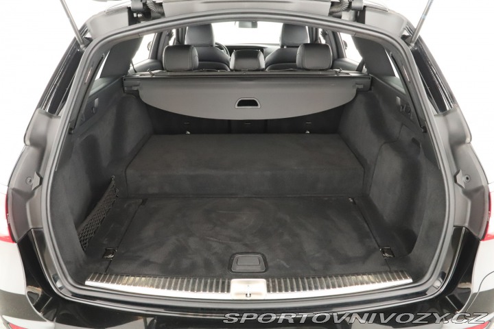 Mercedes-Benz E AMG Paket E 300 e 4MATIC 2021