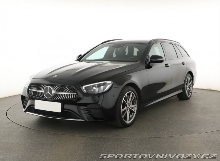 Mercedes-Benz E AMG Paket E 300 e 4MATIC 2021