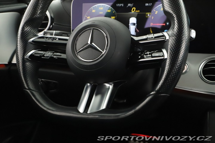 Mercedes-Benz E AMG Paket E 300 e 4MATIC 2021