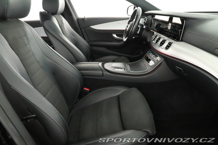 Mercedes-Benz E AMG Paket E 300 e 4MATIC 2021