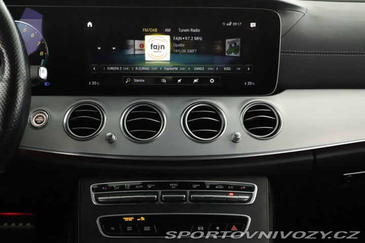 Mercedes-Benz E AMG Paket E 300 e 4MATIC 2021