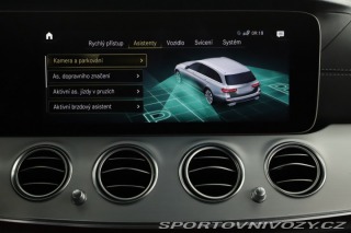 Mercedes-Benz E AMG Paket E 300 e 4MATIC 2021