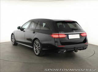 Mercedes-Benz E AMG Paket E 300 e 4MATIC 2021