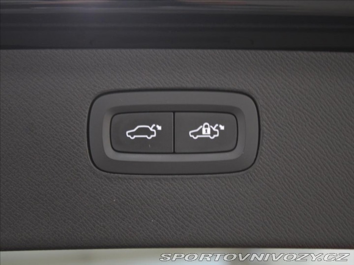 Volvo Ostatní modely XC90 2,0 T8 Ultimate Bright B& 2022