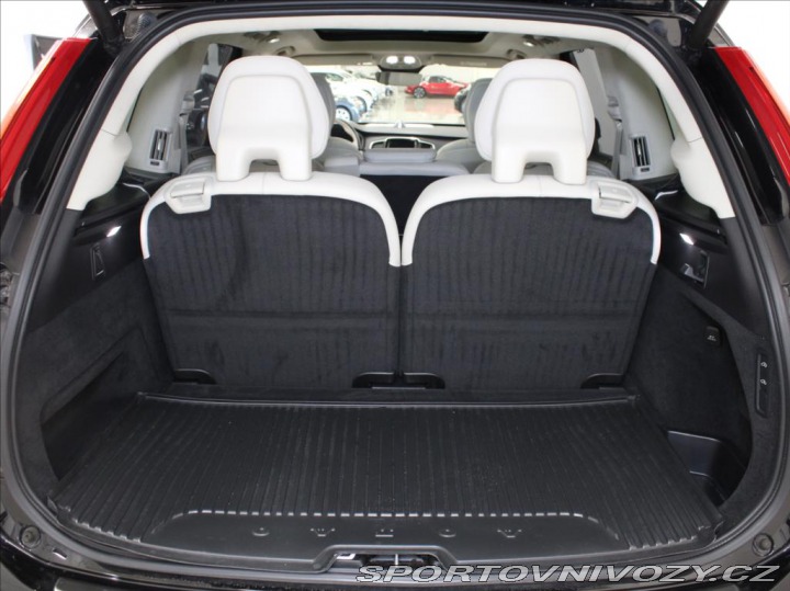 Volvo Ostatní modely XC90 2,0 T8 Ultimate Bright B& 2022