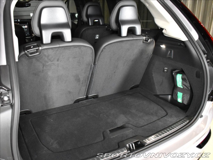 Volvo Ostatní modely XC90 2,0 T8 Plus Dark 2026