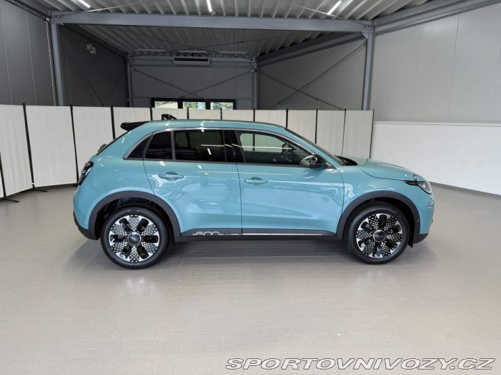 Fiat 600 La Prima 1.2 Turbo Hybrid 2026