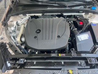 Volvo S60  2023