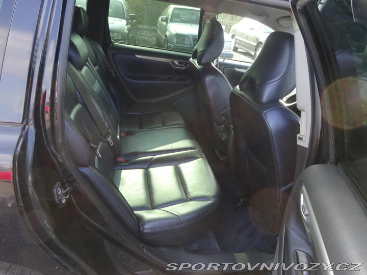 Volvo V70 2.5T 220kW R AWD AUTOMAT 2005