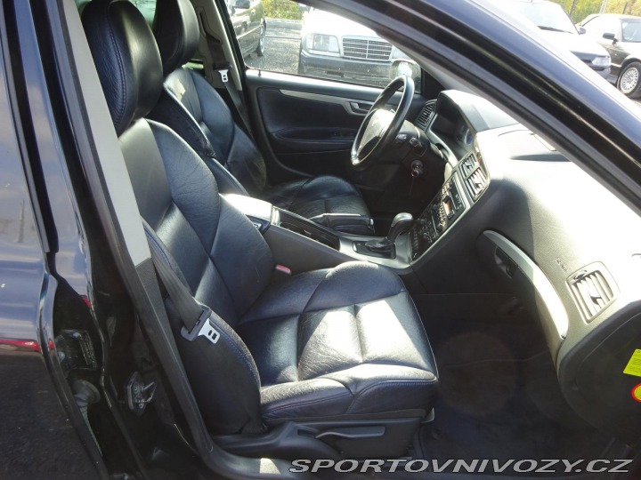 Volvo V70 2.5T 220kW R AWD AUTOMAT 2005