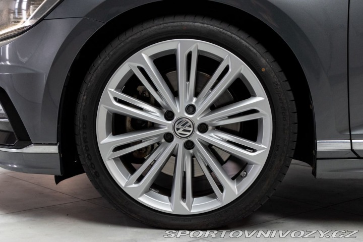 Volkswagen Ostatní modely Passat 2.0 Bi-TDI R-LINE*N.TOPEN 2015