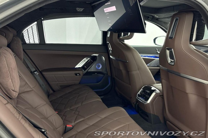 BMW i7 xDrive60 2023