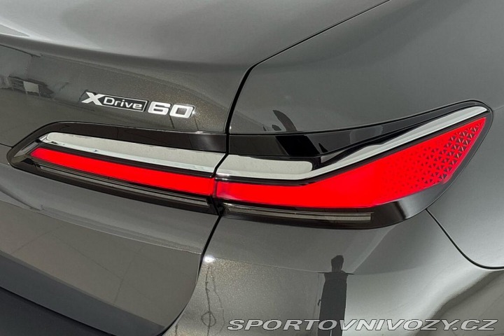 BMW i7 xDrive60 2023