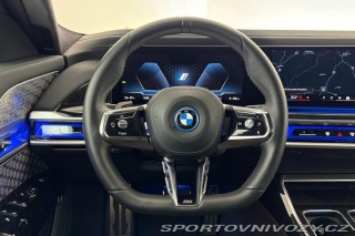 BMW i7 xDrive60 2023