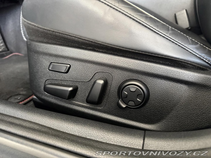Kia Stinger 3,3TGDI V6*4WD*HUD*360kam 2018
