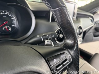 Kia Stinger 3,3TGDI V6*4WD*HUD*360kam 2018