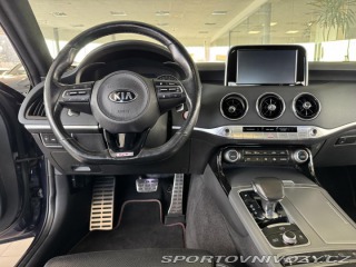 Kia Stinger 3,3TGDI V6*4WD*HUD*360kam 2018