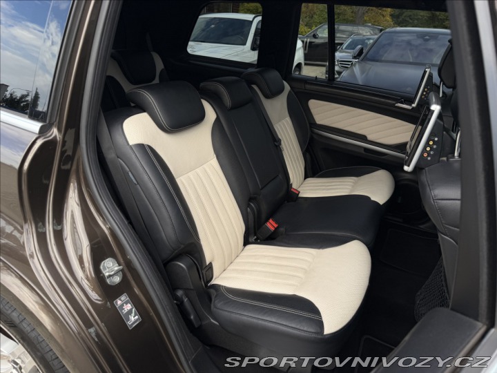 Mercedes-Benz Ostatní modely GL 350 CDI 4Matic AMG 2012