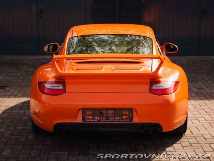 Porsche 911 997.2 Carrera GTS 2011