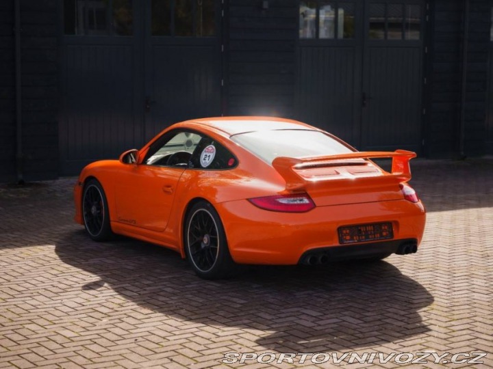 Porsche 911 997.2 Carrera GTS 2011