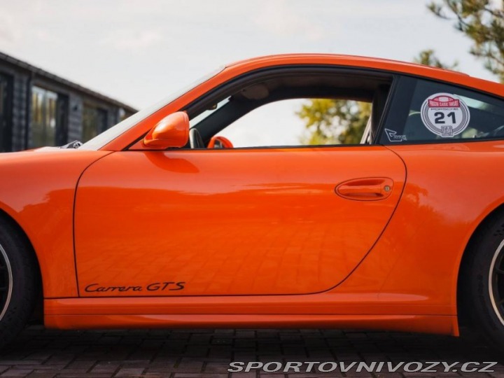 Porsche 911 997.2 Carrera GTS 2011