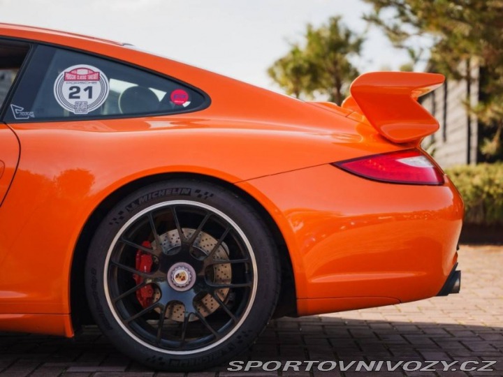 Porsche 911 997.2 Carrera GTS 2011