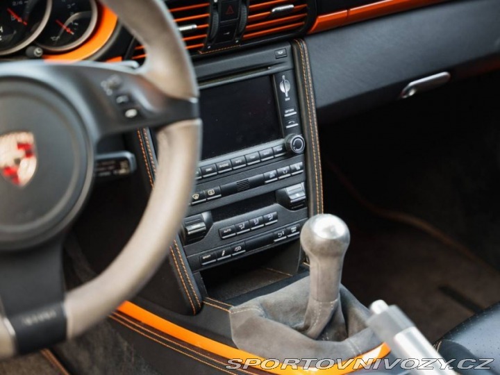 Porsche 911 997.2 Carrera GTS 2011