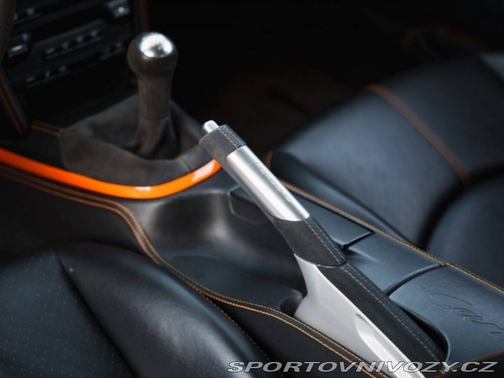 Porsche 911 997.2 Carrera GTS 2011