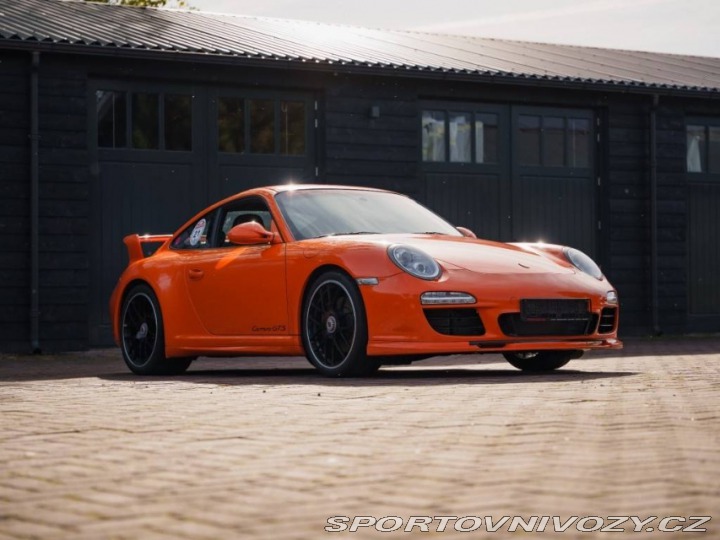 Porsche 911 997.2 Carrera GTS 2011