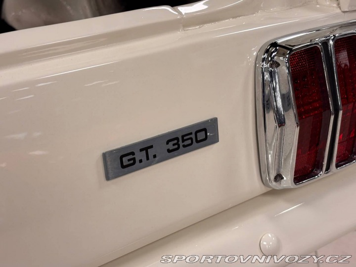 Ford Mustang GT Shelby GT350R 1965