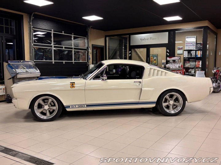 Ford Mustang GT Shelby GT350R 1965