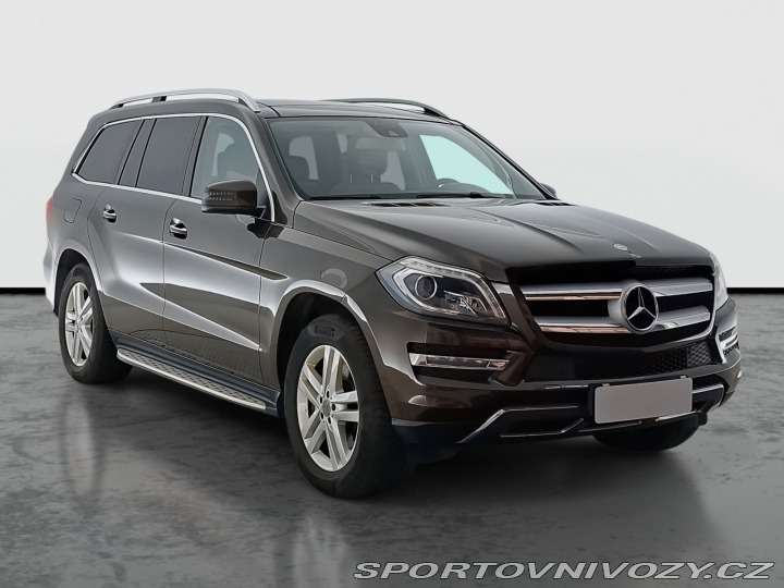Mercedes-Benz Ostatní modely GL 500 2014