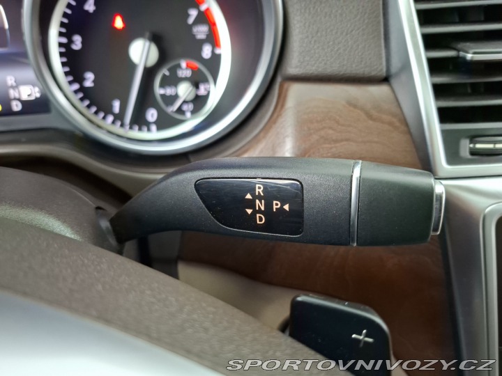 Mercedes-Benz Ostatní modely GL  500 2014