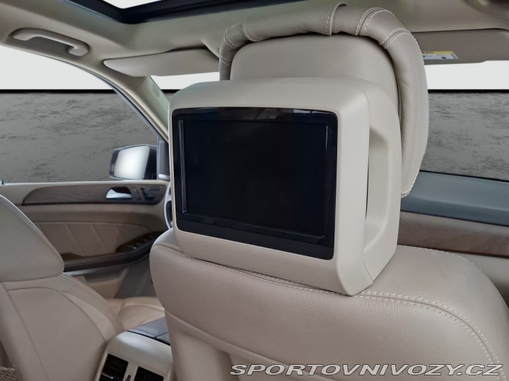 Mercedes-Benz Ostatní modely GL  500 2014