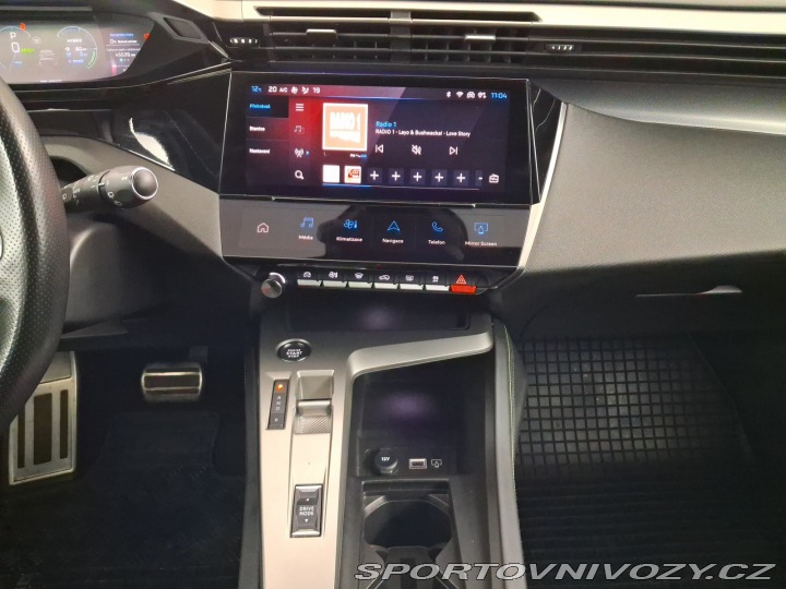 Peugeot 308 GT Hybrid 180 2023