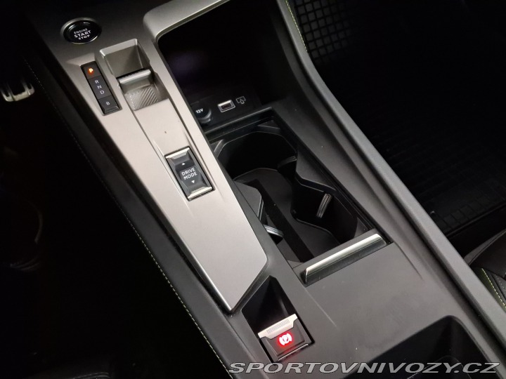 Peugeot 308 GT Hybrid 180 2023