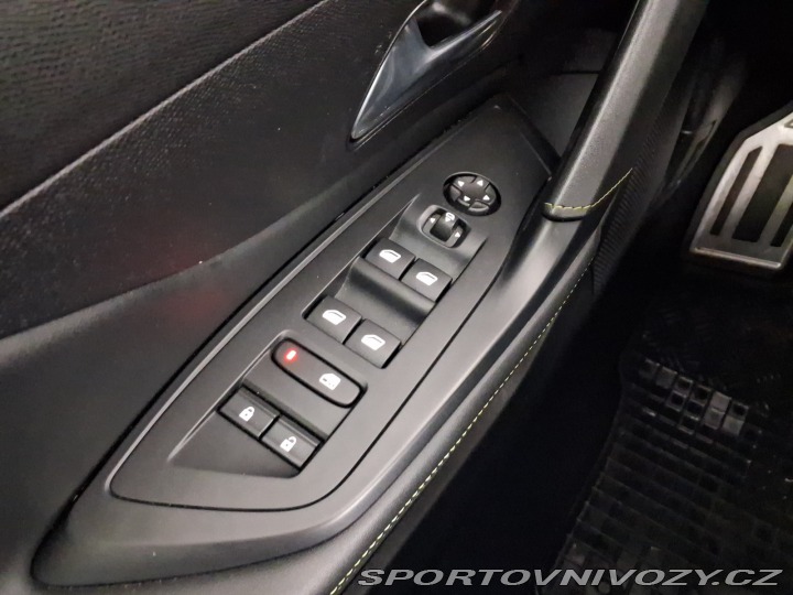 Peugeot 308 GT Hybrid 180 2023